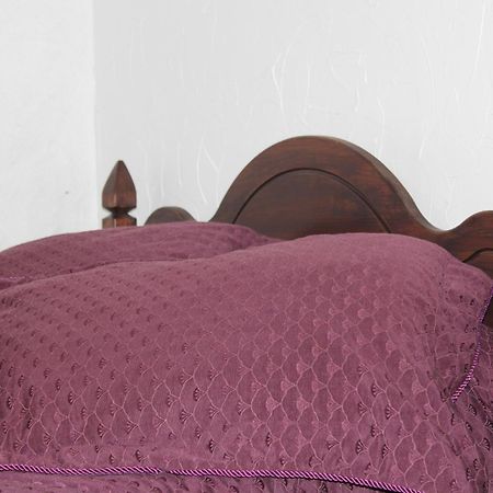 Krapi Guesthouse Treimani Kamer foto