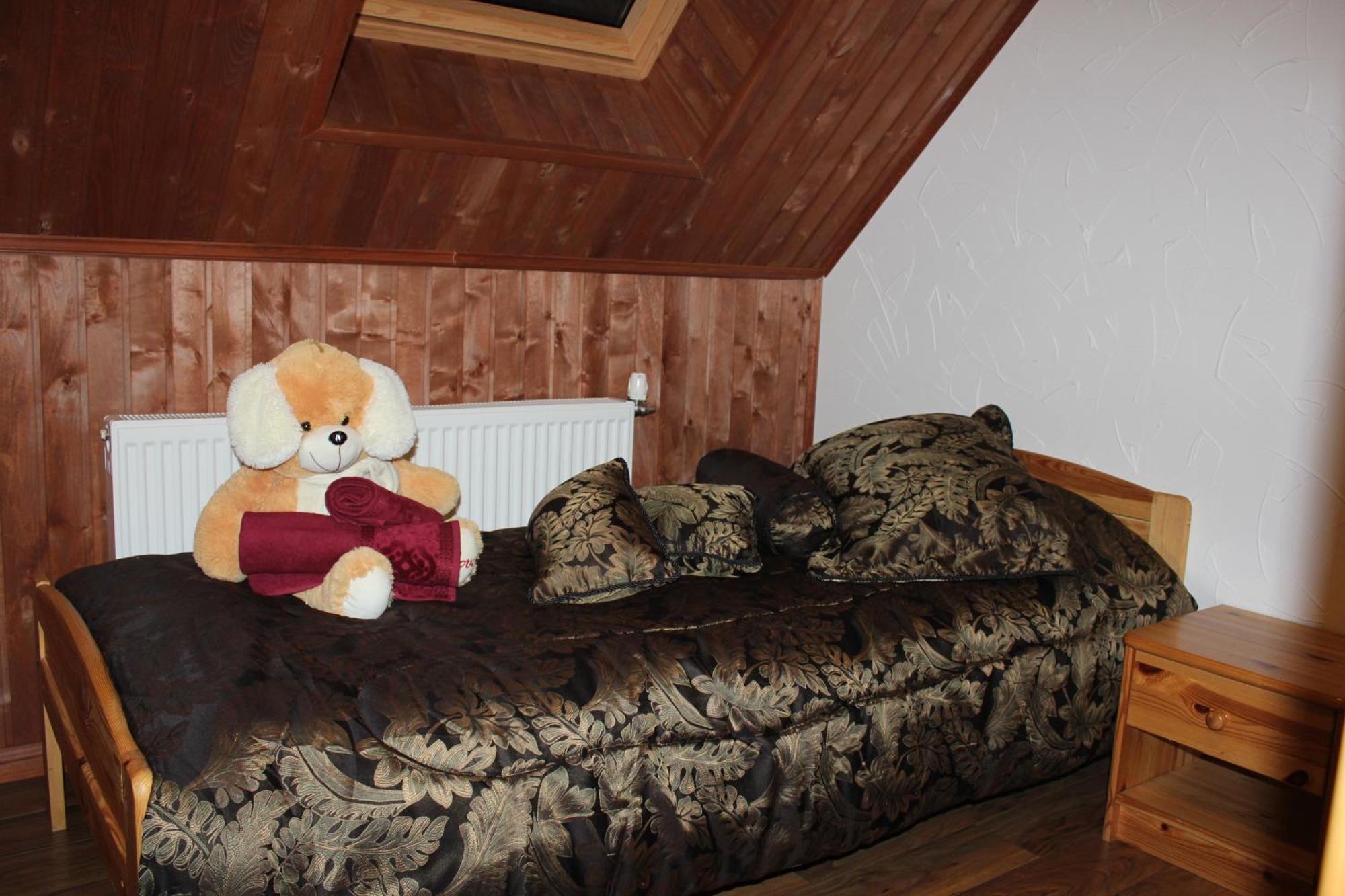Krapi Guesthouse Treimani Kamer foto