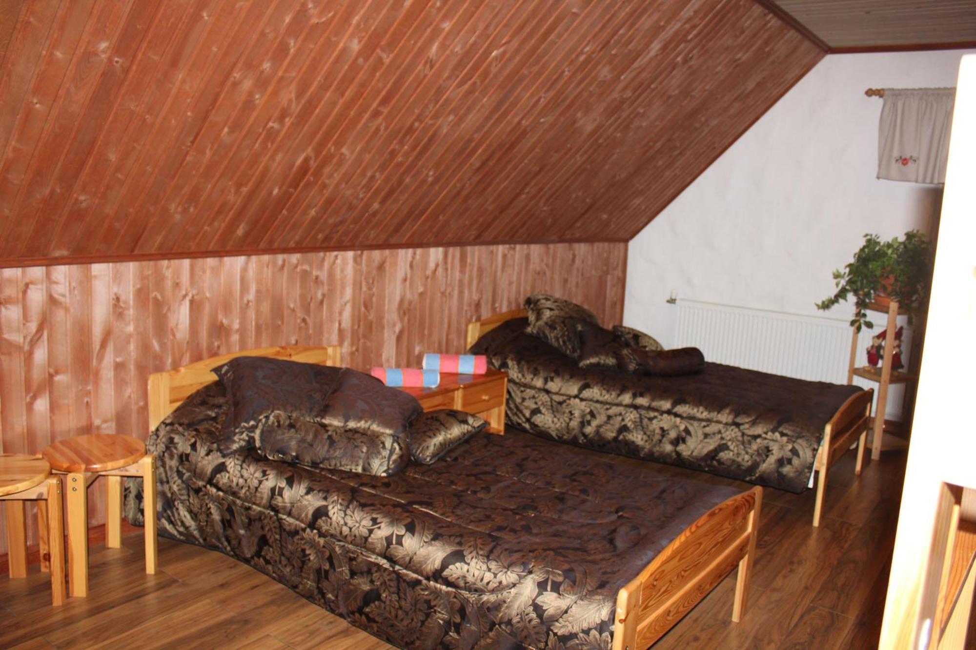 Krapi Guesthouse Treimani Kamer foto