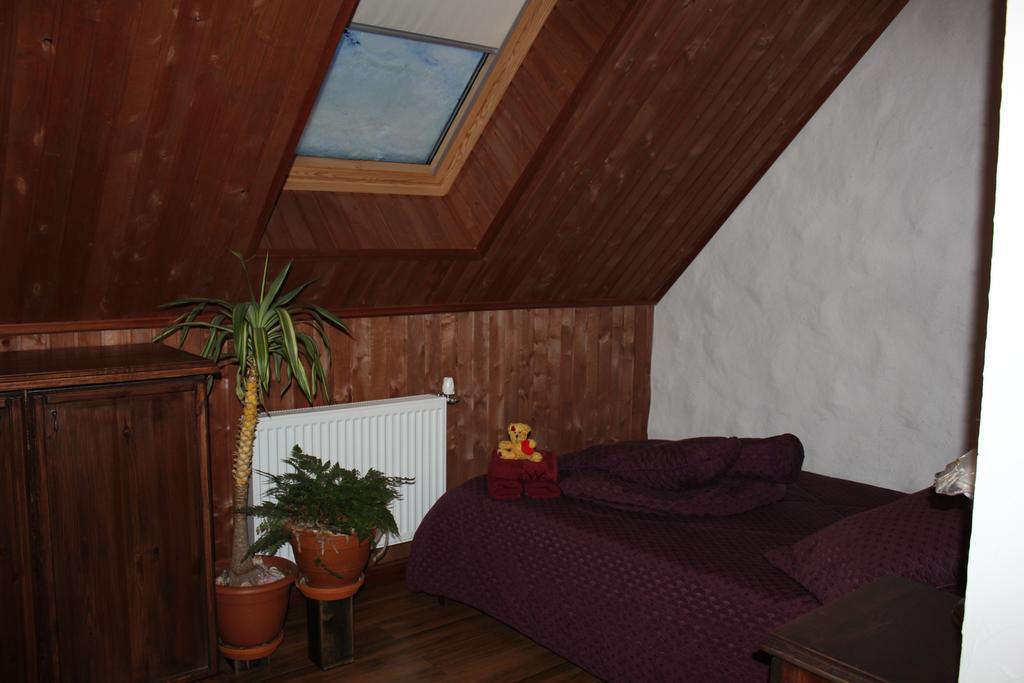 Krapi Guesthouse Treimani Kamer foto