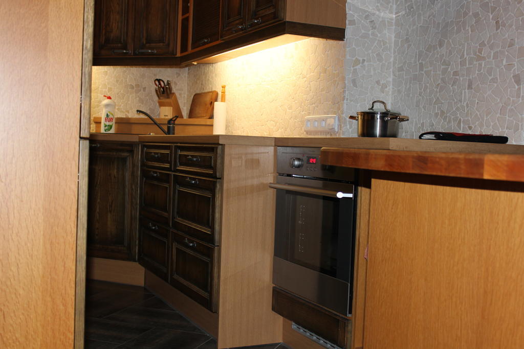 Krapi Guesthouse Treimani Kamer foto