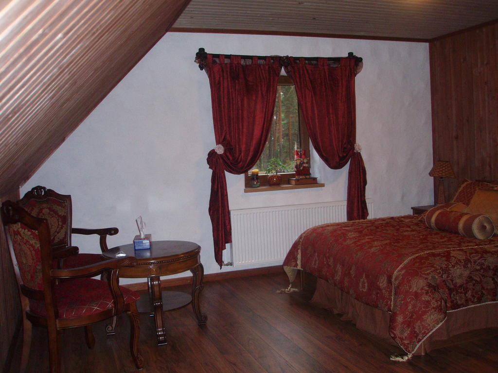 Krapi Guesthouse Treimani Kamer foto
