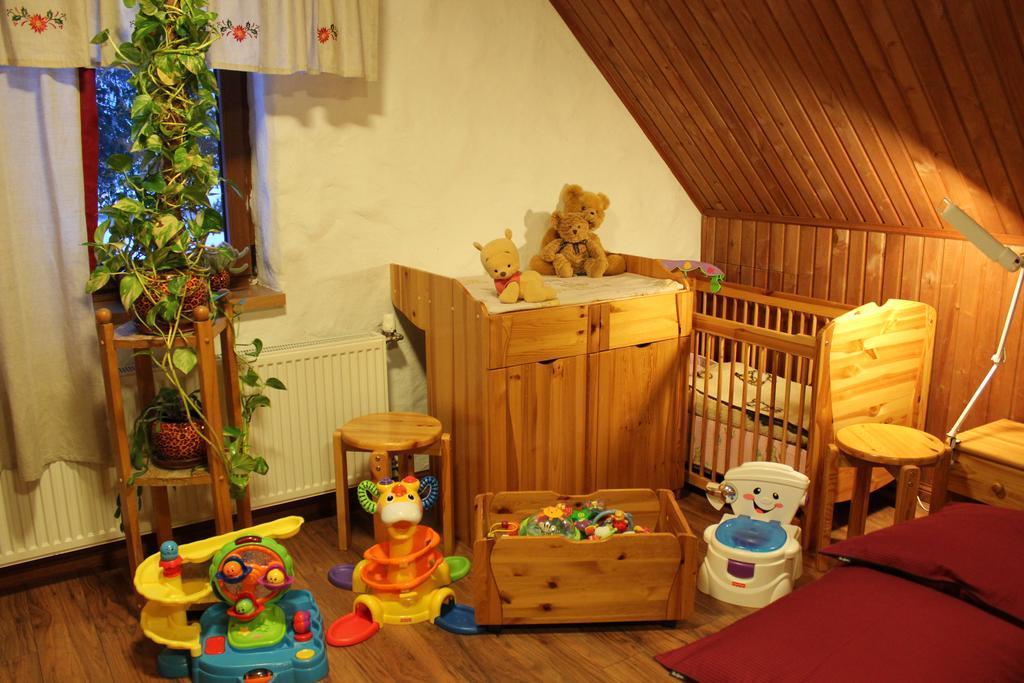 Krapi Guesthouse Treimani Buitenkant foto