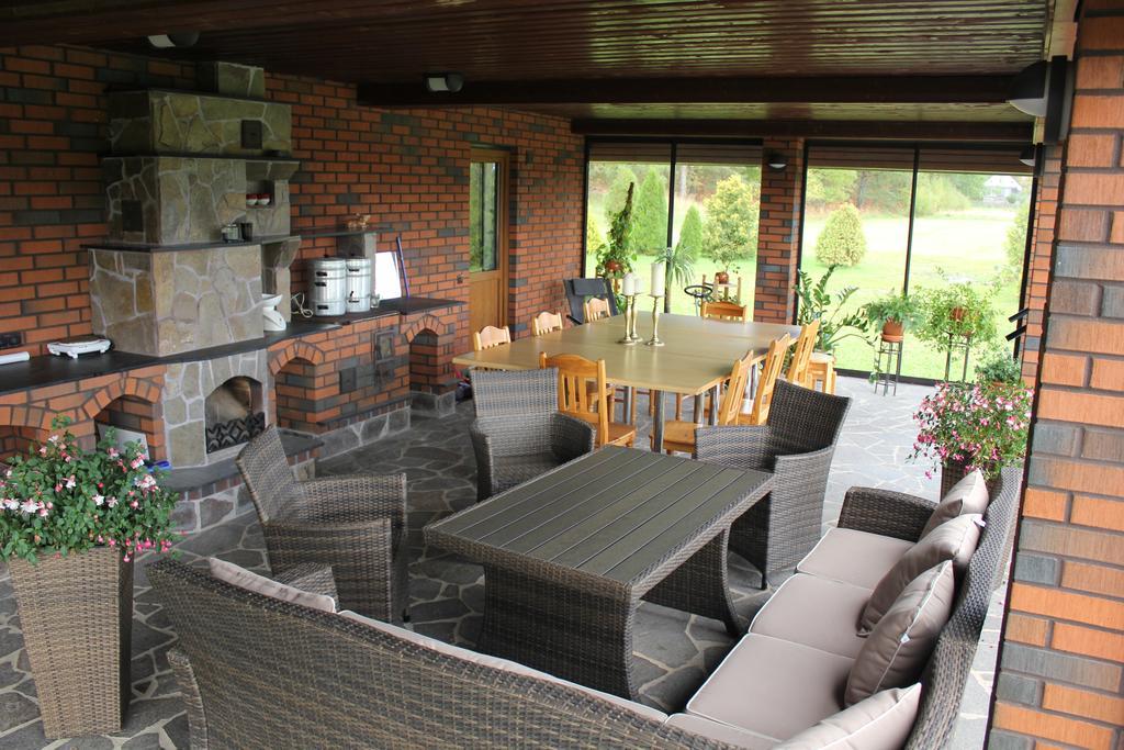 Krapi Guesthouse Treimani Buitenkant foto